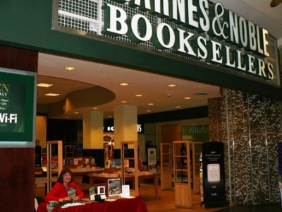 LJR at Barnes & Noble